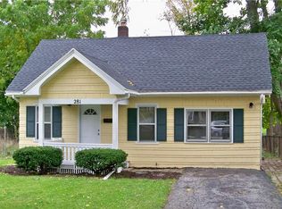 281 Chalford Rd, Rochester, NY 14616