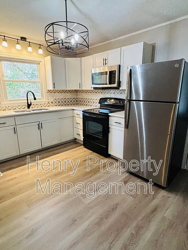 2 bed, 1.0 bath, 756 sqft, $1,495 — Photo 4