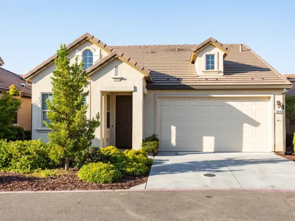 1049 Volonne Dr, Roseville, CA 95747