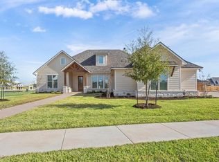 11003 Denali Dr, Woodway, TX 76712