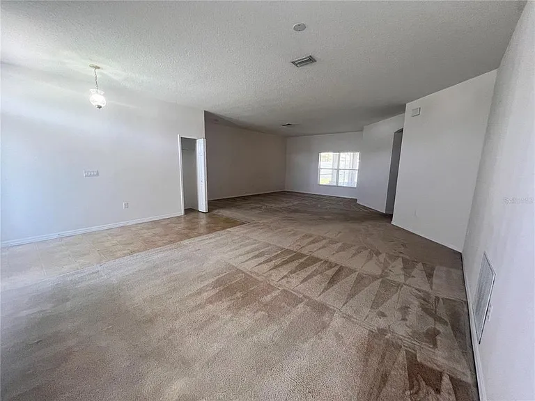 41 Louisiana Dr — Photo 2