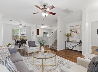 137 Crescent Dr, Buda, TX 78610