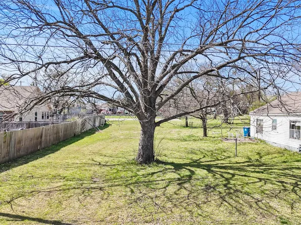 207 N Eubank St Lot 11, Whitewright, TX 75491