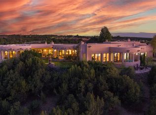 237 Tano Rd, Santa Fe, NM 87506