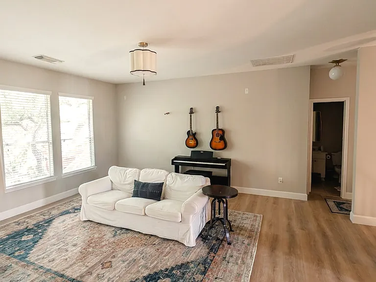 817 Maurice Dr — Photo 24