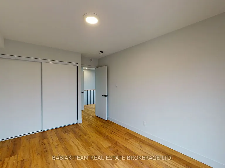 238 Jane St #302 — Photo 15