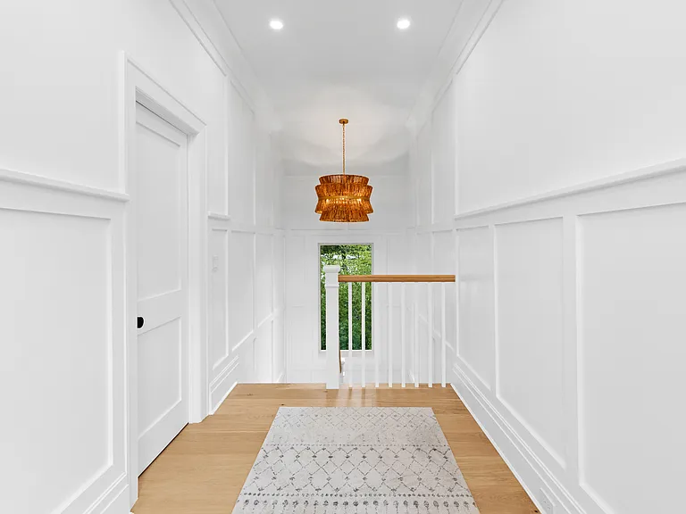 85 N Bishop Ln — Photo 15