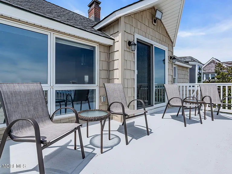 1501 Ocean Ave — Photo 42