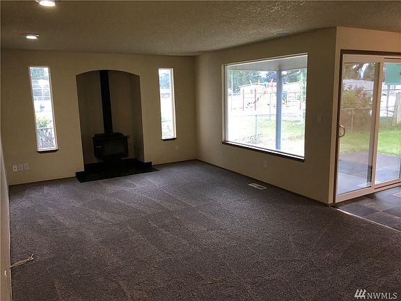 3rd image of 7543 14th Ave NE