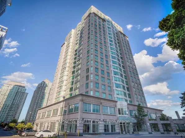 18 Lee Centre Dr, Toronto, ON
