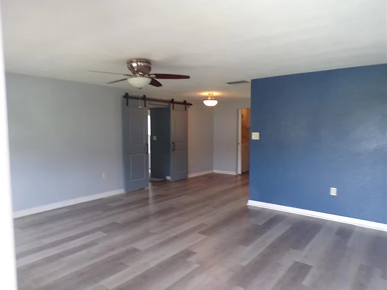 30109 Elm Rd — Photo 2