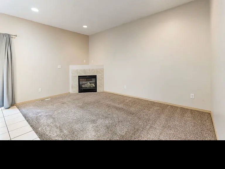 2833 NE Stapleton Rd #0 — Photo 3