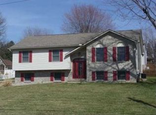 1726 Arona Rd, Irwin, PA 15642