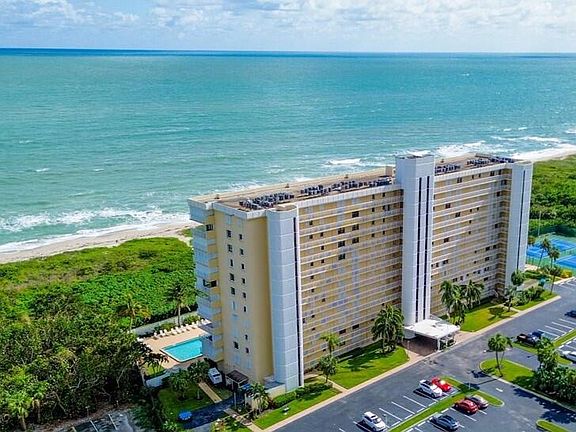 2nd image of 3200 N Highway A1a #707