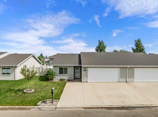 1431 35th Ave SE, Minot, ND 58701