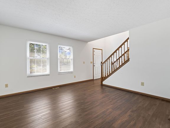 4th image of 2236 Golden Meadows St