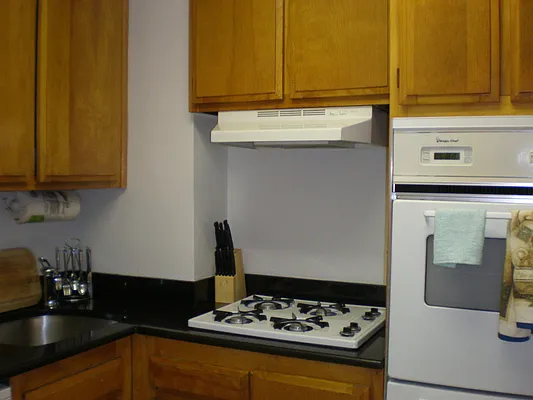 Rented by Taylor Made Brokerage, Inc | media 41