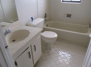 4219 Oak Terrace Dr, Greenacres, FL 33463