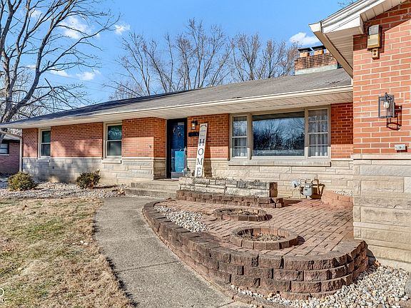 3rd image of 3208 Shady Grove Ct