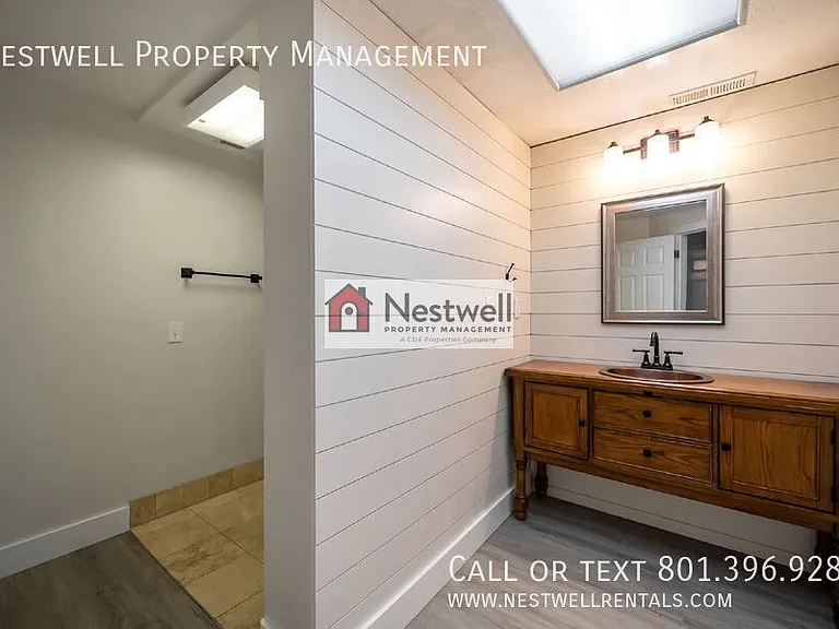 659 W Halifax Ct — Photo 29