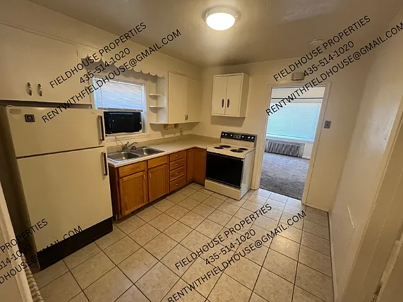 69 N 200 W #1 — Photo 4