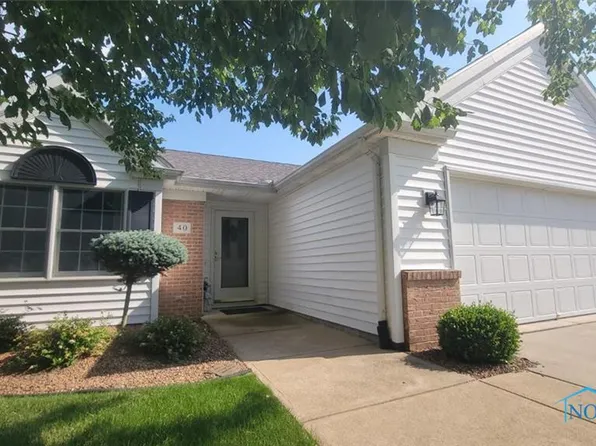40 Linda Dr, Fremont, OH 43420