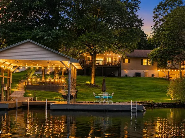 205 Channel Dr, Loudon, TN 37774