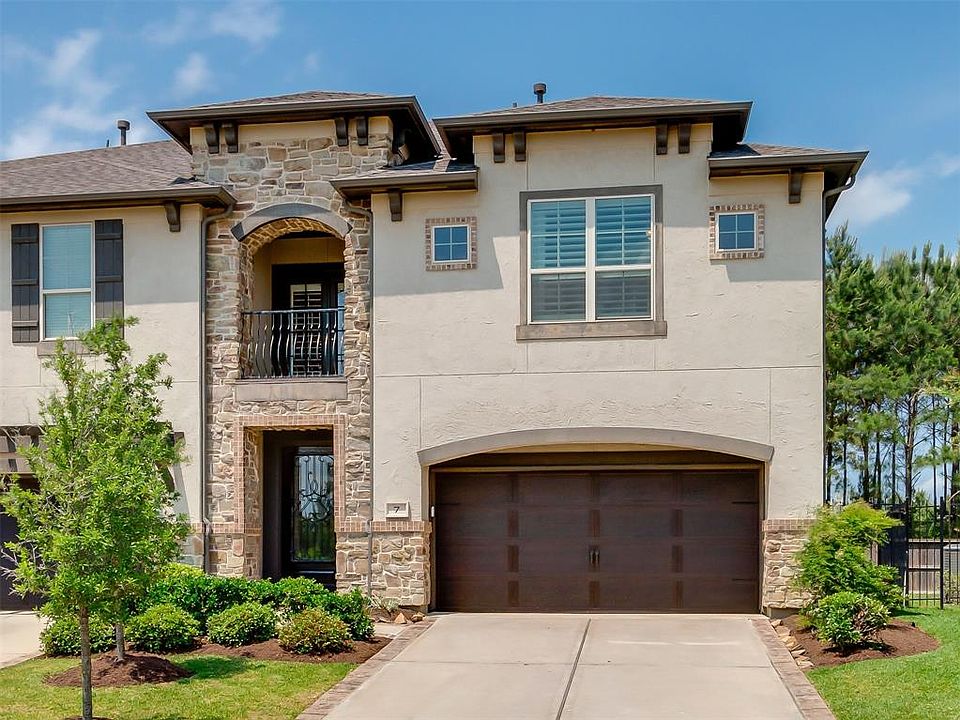 1st image of 7 Daffodil Meadow Pl