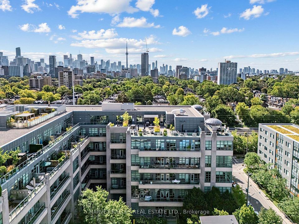 1st image of 380 Macpherson Ave #106