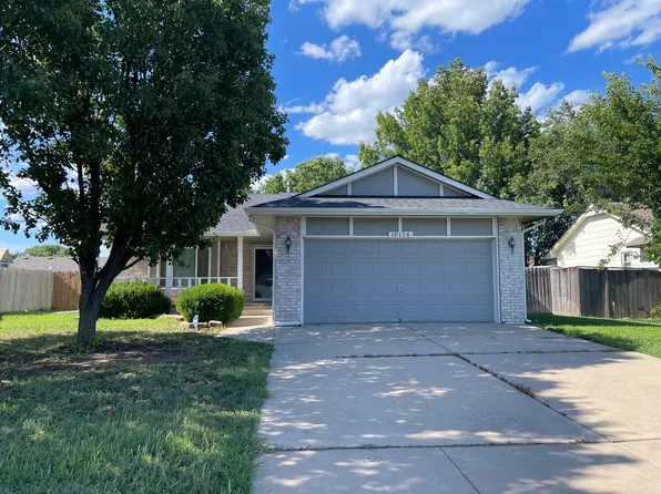10114 E Funston St, Wichita, KS 67207