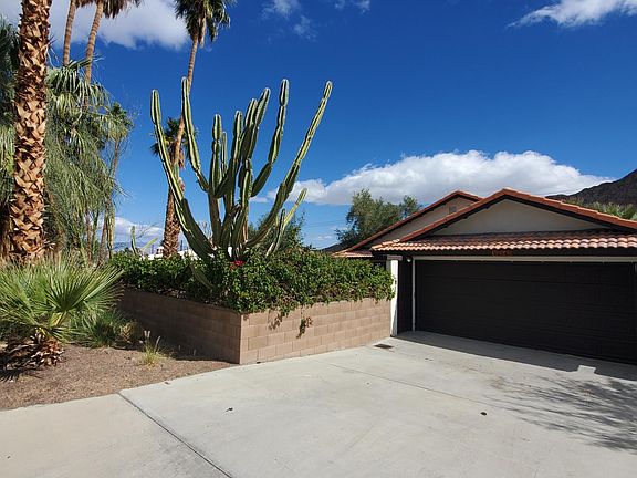 3rd image of 54640 Avenida Velasco