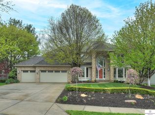 1618 N 128th Cir, Omaha, NE 68154