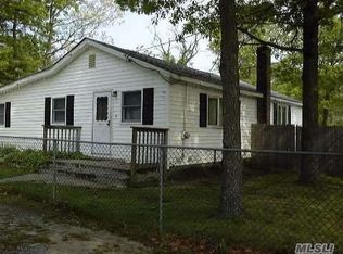 135 Patchogue Ave, Mastic, NY 11950