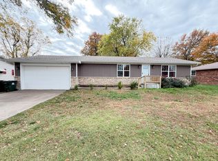 411 E Sloan Avenue, Mt Vernon, MO 65712