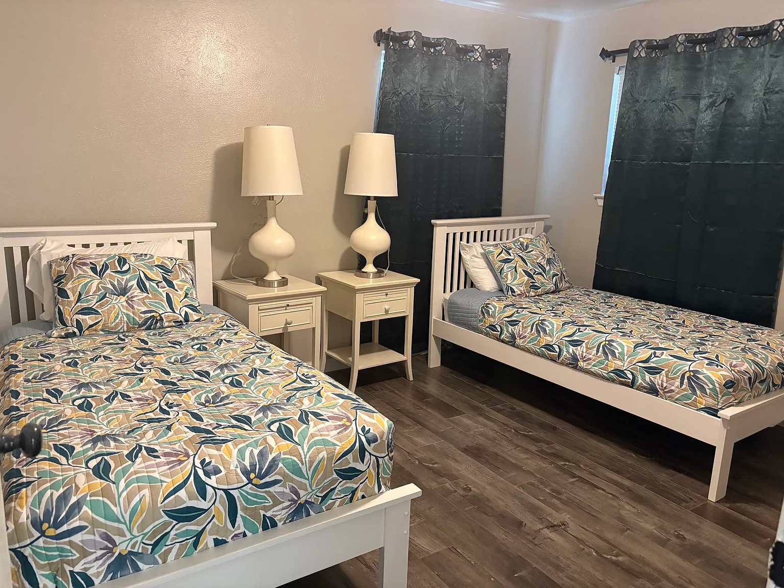 3 bed, $2,200 — Photo 4