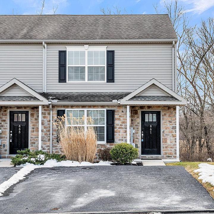 1st image of 861 Gregs Dr