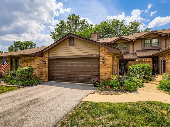 940 Indian Boundary Dr, Westmont, IL 60559