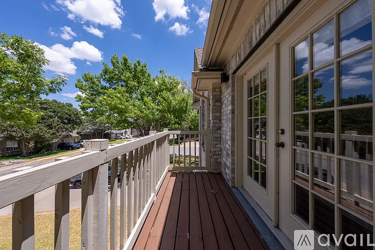 2421 Falcon Dr — Photo 21