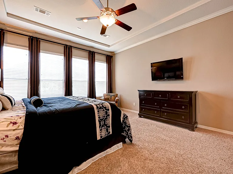 4311 Madera Creek Ln — Photo 35