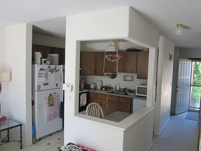 1300 Vesta Cir — Photo 6