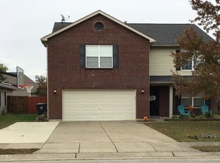 2856 Pearce Point, Newburgh, IN 47630