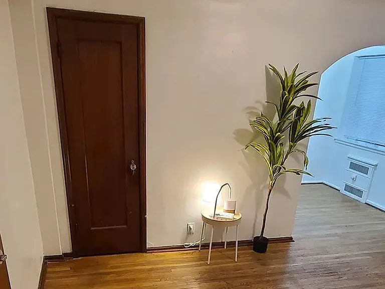 Barbara Worth door