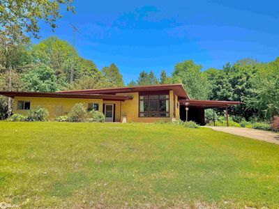 1509 B Ave E, Oskaloosa, IA, 52577