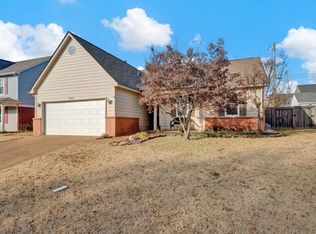 9652 Meadow Green Cv, Lakeland, TN 38002