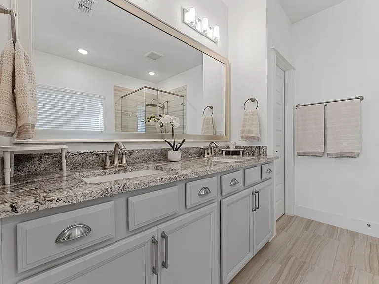10930 Brambling Wood Dr — Photo 25