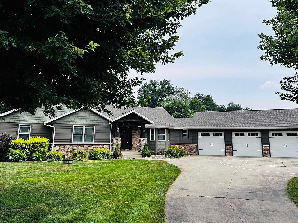 1st image of 2737 S Smithfield Ct