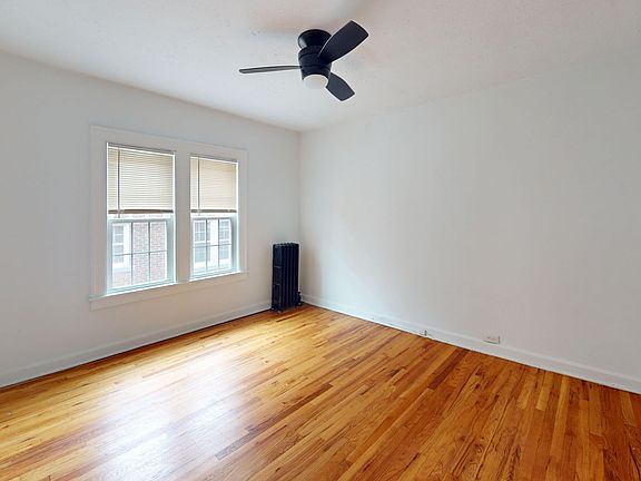 5th image of 2666 N Moreland Blvd APT 15