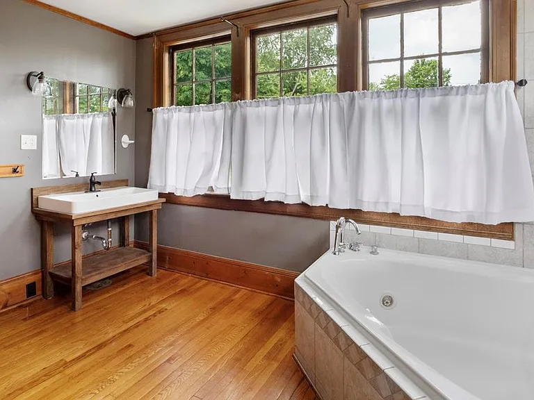 290 Long Crescent Dr — Photo 33