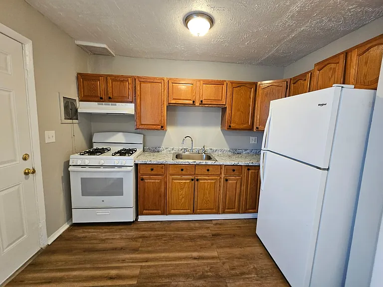 263 Blake St #24A — Photo 1