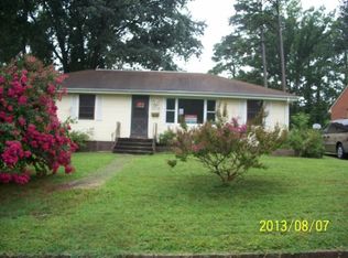 2234 Anderson St, Petersburg, VA 23805